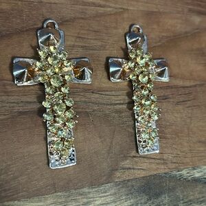 Ornate Vintage Cross Antique Goldtone Crystal Pendant Necklace